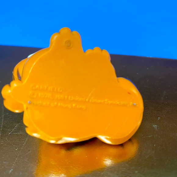 GARFIELD THE CAT VINTAGE 1981 SOLID PVC COLLECTIBLE FIGURE 2” JAPAN - Picture 11 of 11